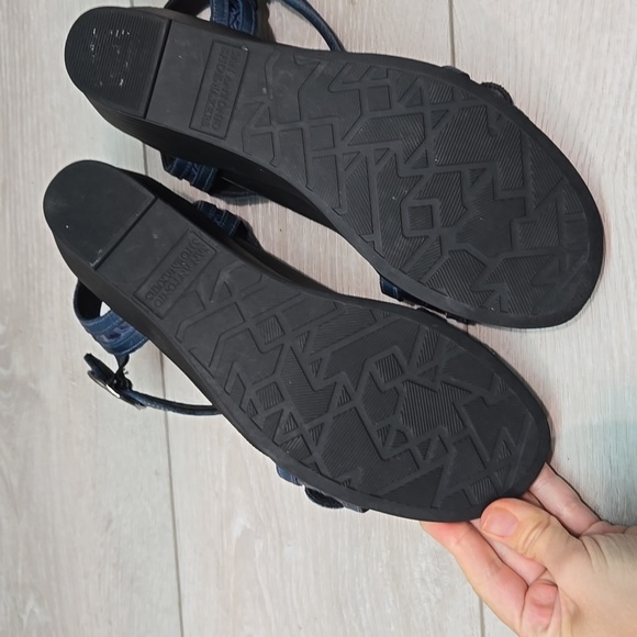 SAS Women's Blue Sandals with Silver Buckles Leather Wedge Shoes Sz 9.5M - Picture 10 of 11